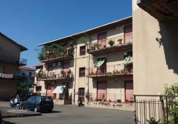 Mascali: a breve i primi lavori di messa in sicurezza alle case popolari di via Ugo La Malfa