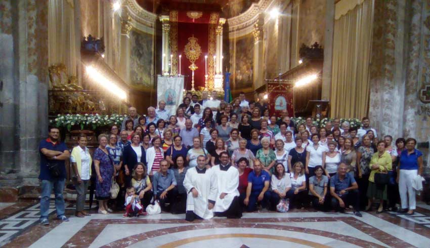 Le comunità parrocchiali di Aci Trezza in pellegrinaggio giubilare ad Acireale