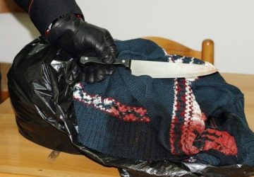 Trecastagni: accoltell&ograve; il suo titolare per motivi economici. Arrestato