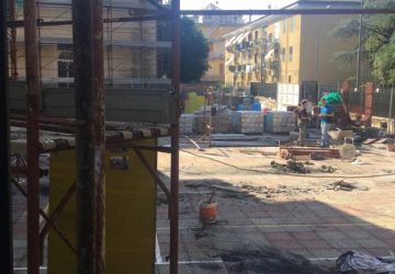 Giarre tensione durante il sopralluogo al Verga. Il sindaco propone due soluzioni