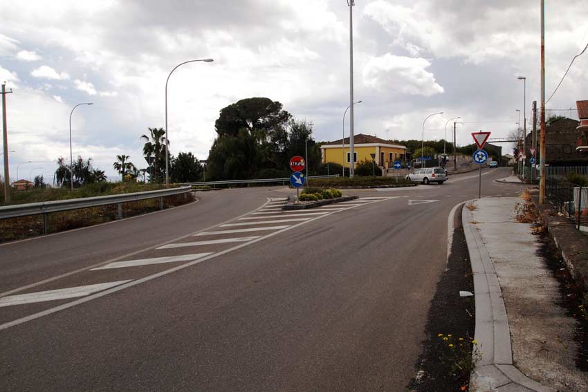 Statale 114 tra San Leonardello e Mangano: appello dei residenti per una maggiore sicurezza