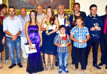 Linguaglossa, tredici voci salutano l&rsquo;estate