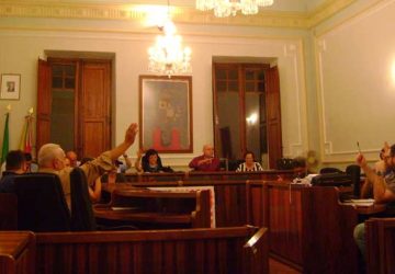 Riposto: acceso dibattito in Consiglio Comunale su Contrada Gancia