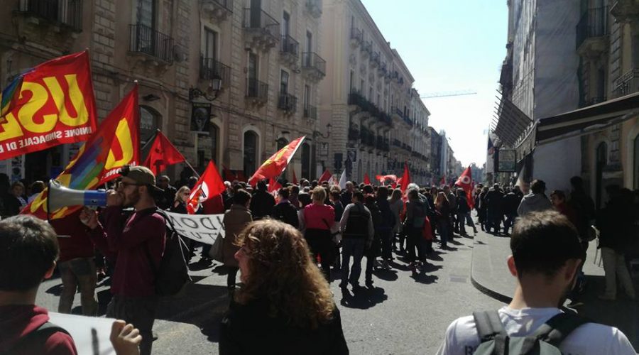Catania, sciopero della scuola: Cgil battuta