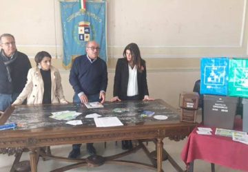 Riposto: presentata in Municipio la Fase 2 della raccolta differenziata