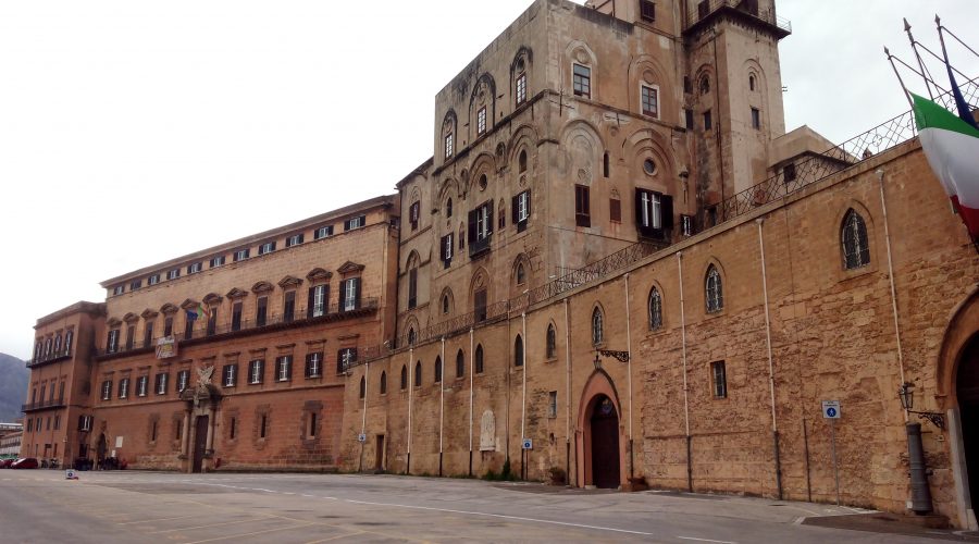 S.Alfio, alunni della scuola primaria in visita a palazzo dei Normanni