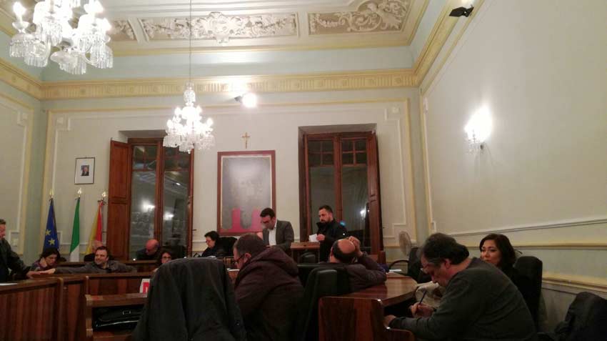 A Riposto il Consiglio comunale istituisce due commissioni e una consulta