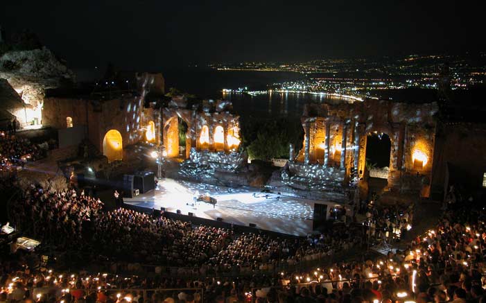 Festival di Taormina, Laudadio rinuncia all’organizzazione: “Non ci sono le condizioni”