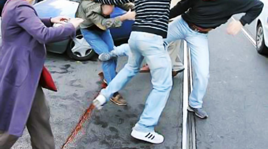 Spedizione punitiva contro il rivale in amore: un arresto e due minori denunciati