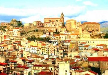 Castiglione di Sicilia: tutti i candidati a sindaco e Consiglio comunale