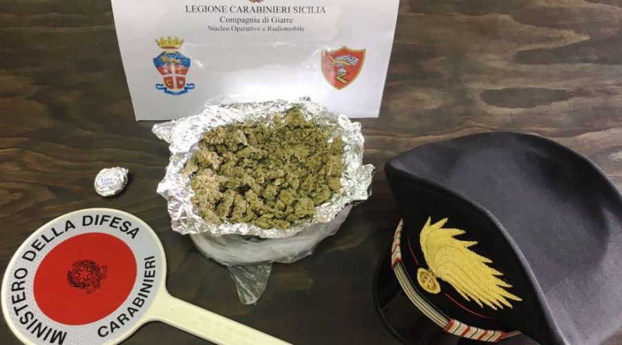 Fiumefreddo di Sicilia, inseguiti ed arrestati due spacciatori