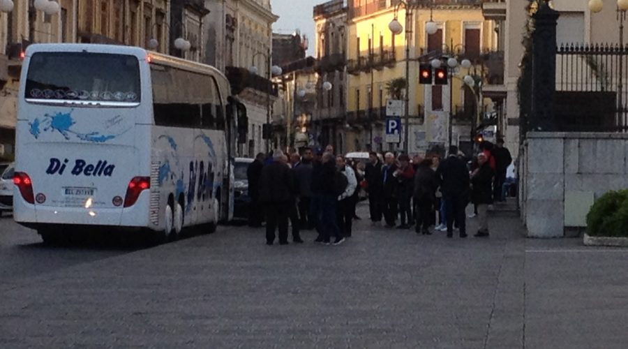 Ospedale di Giarre: due autobus di cittadini diretti a Palermo per contestare la “chiusura” del Sant’Isidoro