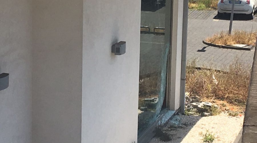 Giarre, furto con spaccata da Sportivo: ecco come ha agito il commando