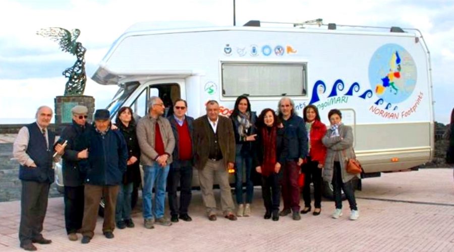 Giardini: il Gruppo Folk Naxos in camper sulla rotta dei Normanni