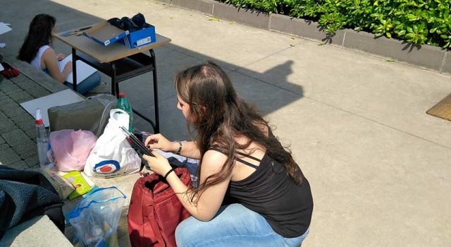 Riposto: inaugurata questa mattina al porto turistico la IX^ rassegna artistica “I colori del mare”