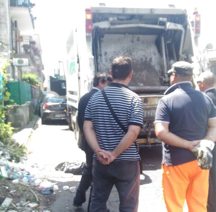 Mascali, micro discariche: nuovo blitz del sindaco