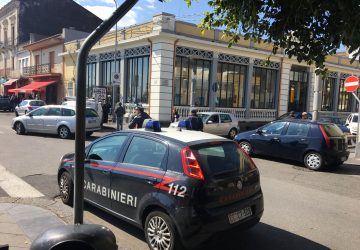 Riposto, nuova operazione interforze per contrastare ambulantato "selvaggio" in piazza del Commercio