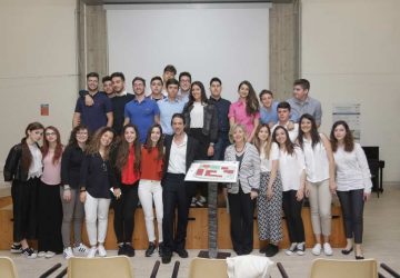 Catania, “Braillando insieme”: gli studenti dell’istituto “Galileo Galilei” hanno realizzato una mappa tattile della scuola