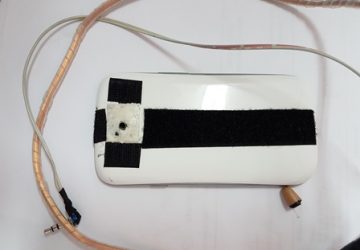 Esami per la patente: beccato con telecamera e microfono ai quiz. Denunciato insieme al titolare di un'autoscuola