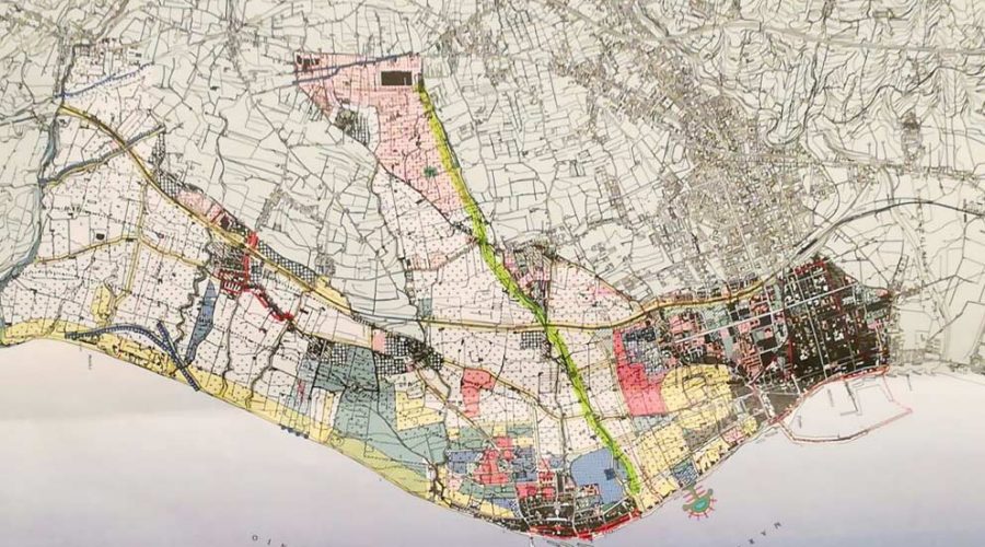 Un progetto “capolavoro” per una strada che cambierà la storia di Riposto. Frattanto il gruppo del Pd perde un altro pezzo