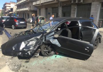 Giarre, grave incidente in via Cairoli: interviene elisoccorso  VIDEO