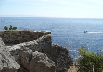 Dopo mezzo secolo di oblio si spezza l&rsquo;incantesimo: riapertura ufficiale delle Rocce di Taormina