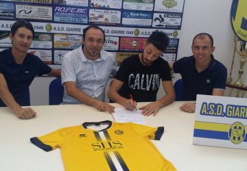 Calcio: il Giarre ingaggia il bomber Antonino Carbonaro