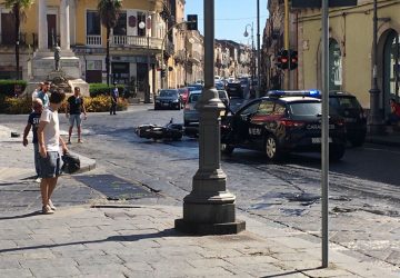 Giarre, circolazione a rischio per macchia di olio sul basalto