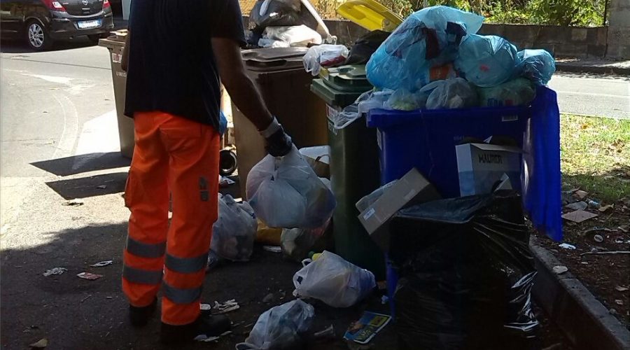 Riposto, raccolta differenziata: controlli e sanzioni a tappeto