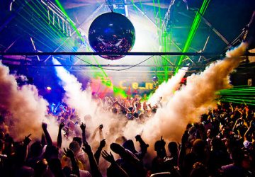 Aci Castello, aggressione in discoteca: due indagati