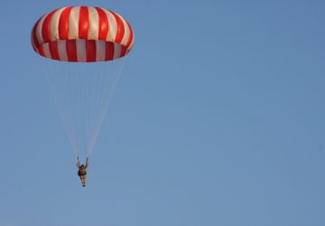 Paracadutista 37enne si schianta al suolo a Caltagirone