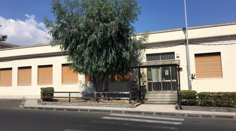 Riposto, interventi urgenti aree a verde scuole