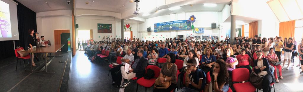 Riposto, al via nuovo anno scolastico: i saluti istituzionali al Geometra “Colajanni”