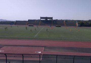 Calcio: Sporting Adrano 0-1 Giarre. Seconda vittoria di fila e primato per i giallobl&ugrave;