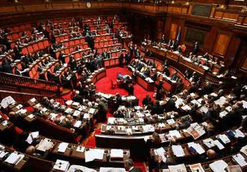 Elezioni Politiche, centrodestra unito stacca M5S e Pd. Lega Nord terzo partito