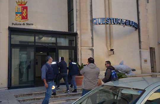 Sgominata banda di 17 ladri seriali catanesi specializzati in macchine movimento terra NOMI FOTO VIDEO