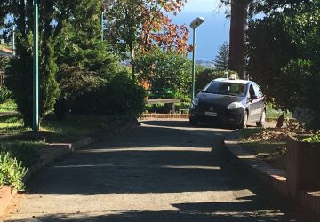 Giarre, rinvenuto uomo impiccato al parco a San Giovanni Montebello