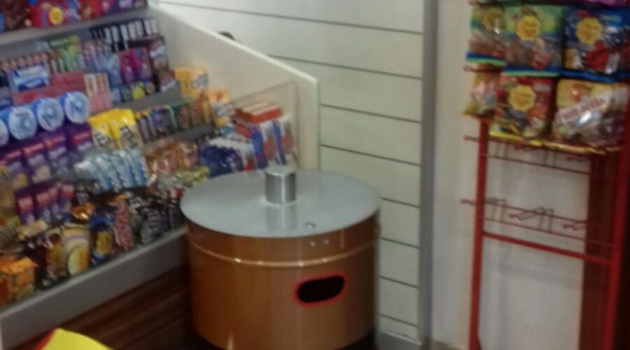 Riposto, in distribuzione contenitori pile esauste e farmaci scaduti