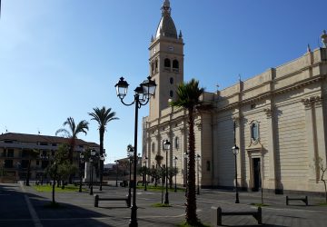 Fiumefreddo: finanziati i restauri di Piazza XXV Aprile e Piazza Catalano