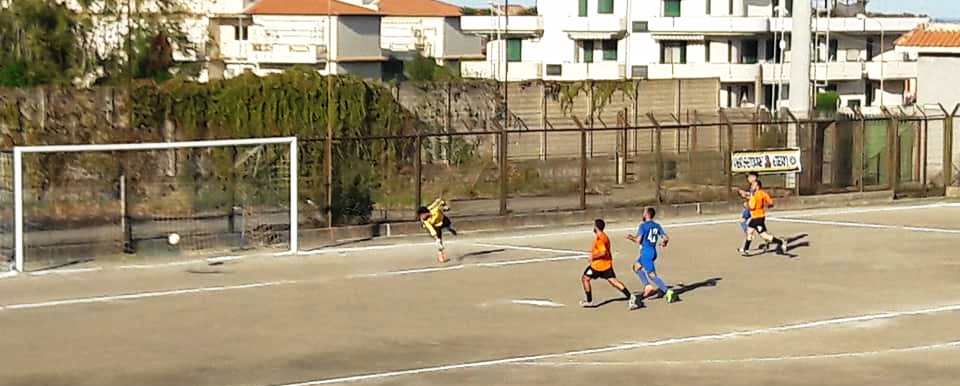 Russo Calcio, full d’autore per ripartire!