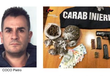 Aci Bonaccorsi: deteneva oltre 300 grammi di marijuana ed una pistola a casa. Arrestato