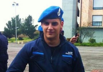 Giarre, l&rsquo;associazione &ldquo;Daniele Samperisi onlus&rdquo; dona 11 defibrillatori alle scuole