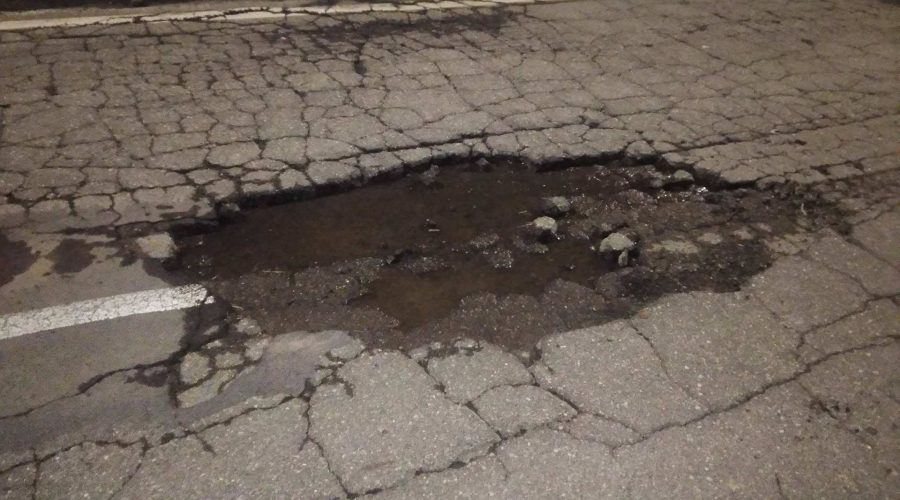 Puntalazzo di Mascali: permane la voragine sulla SP 155