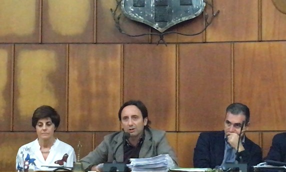 Giarre, in Consiglio nasce il gruppo Diventerà Bellissima VIDEO