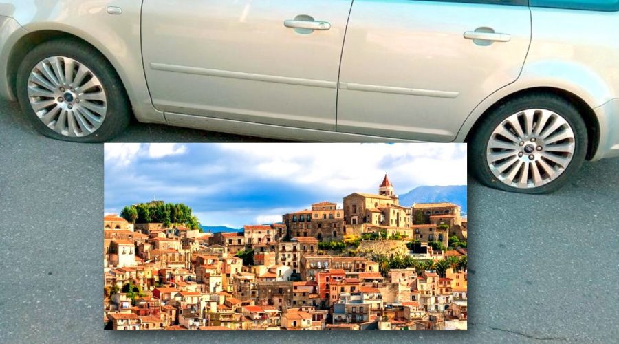 Turisti “appiedati” a Castiglione di Sicilia. Il sindaco Camarda: «Qualche mentecatto danneggia l’immagine della nostra comunità»