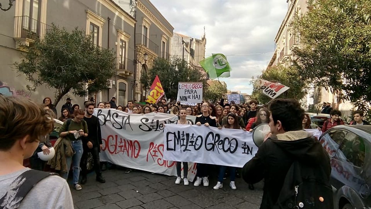 Catania Liceo E Greco Ieri Sciopero E Corteo Studentesco