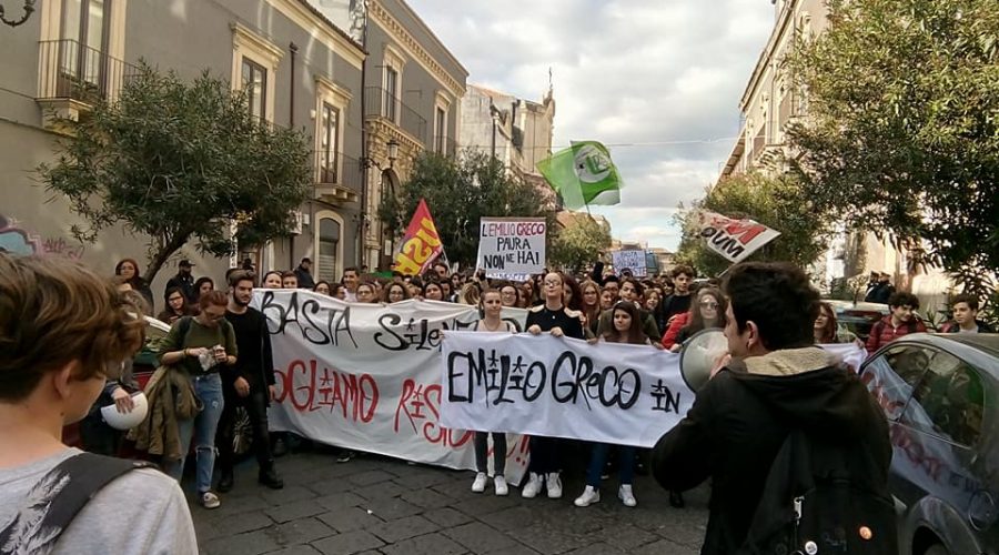 Catania, liceo “E. Greco”, ieri sciopero e corteo studentesco