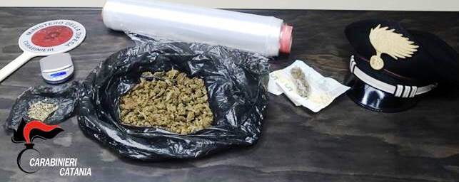 Riposto, manette ad un pusher 23enne bloccato in via Carbonaro