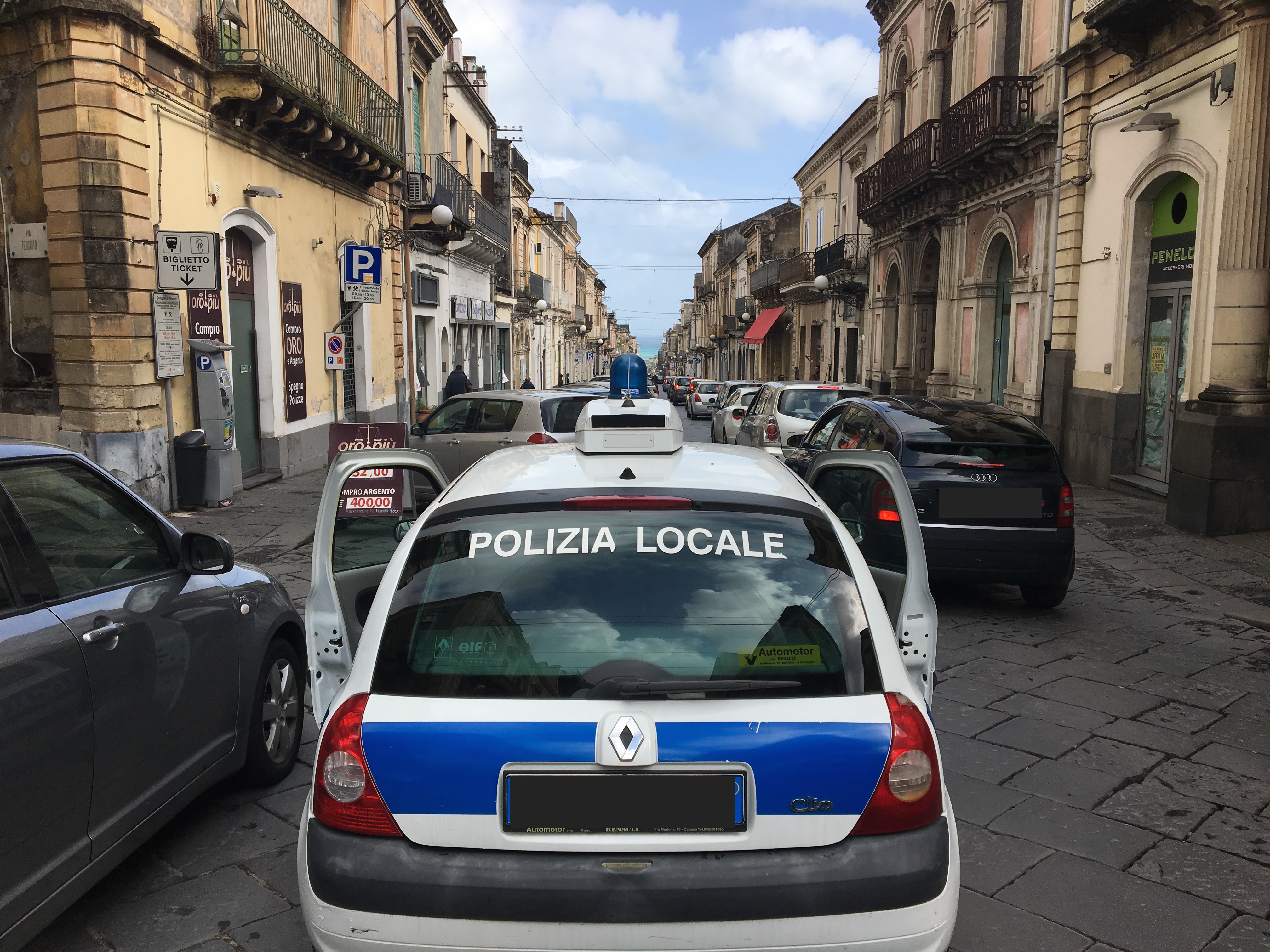 Giarre, scoppia la guerra al Comando di polizia locale: “Sulla restituzione delle indennità pronti a denunciare chi ha firmato gli atti”