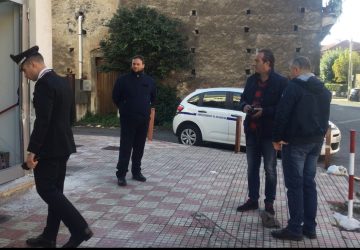 Fallito colpo al postamat di Altarello, usata una micro carica di esplosivo. Indagini a tutto campo  VIDEO